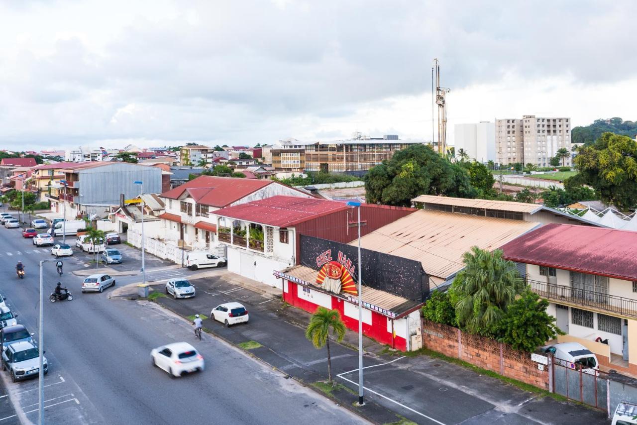 Nana - A 44 - Vue Panoramique- Grand Appartement Cosy Et Lumineux- Cuisine Equipee-Wifi-Clim-Terrasse Cayenne Esterno foto